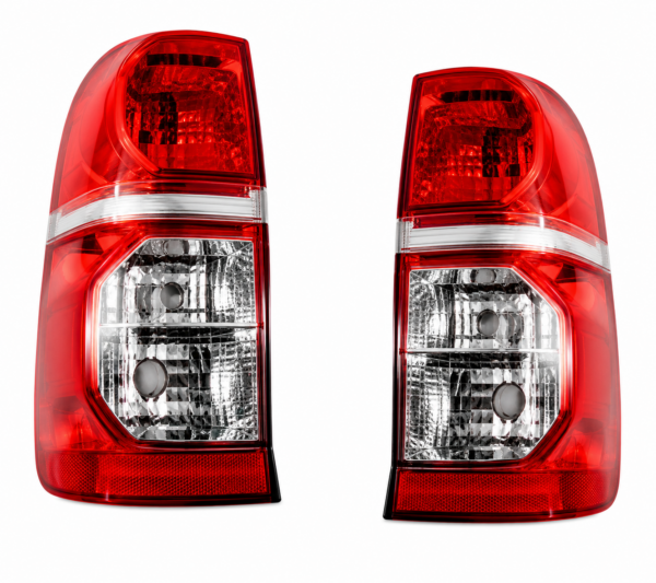 FARO TRASERO HILUX 12/16 DERECHO
