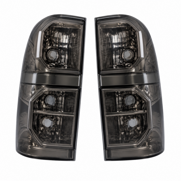 FARO TRASERO HILUX 12/16 TODO FUME DERECHO