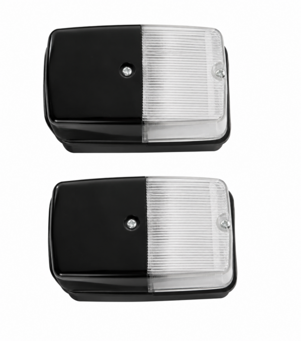 FARO TRASERO 504 PICK UP T6B  PATENTE Y RETROMARCHA MODELO 83/86 NEGRO Y CRISTAL