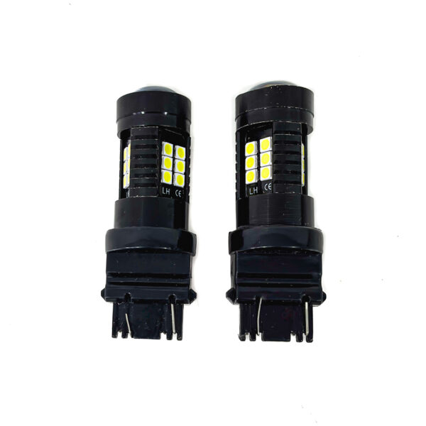 BLISTER X 2 - 3157 P27/7W 2 POLOS CULOTE PLASTICO 45 LED 3014 SMD - CANBUS - BLANCO 12V - 24V