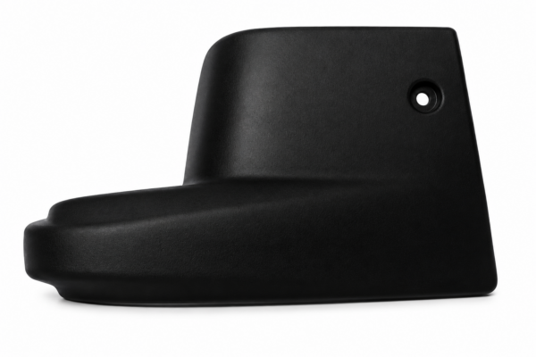 PUNTERA DE PARAGOLPE SAVEIRO TRASERA NEGRO MODELO 91/95 CORTA DERECHO